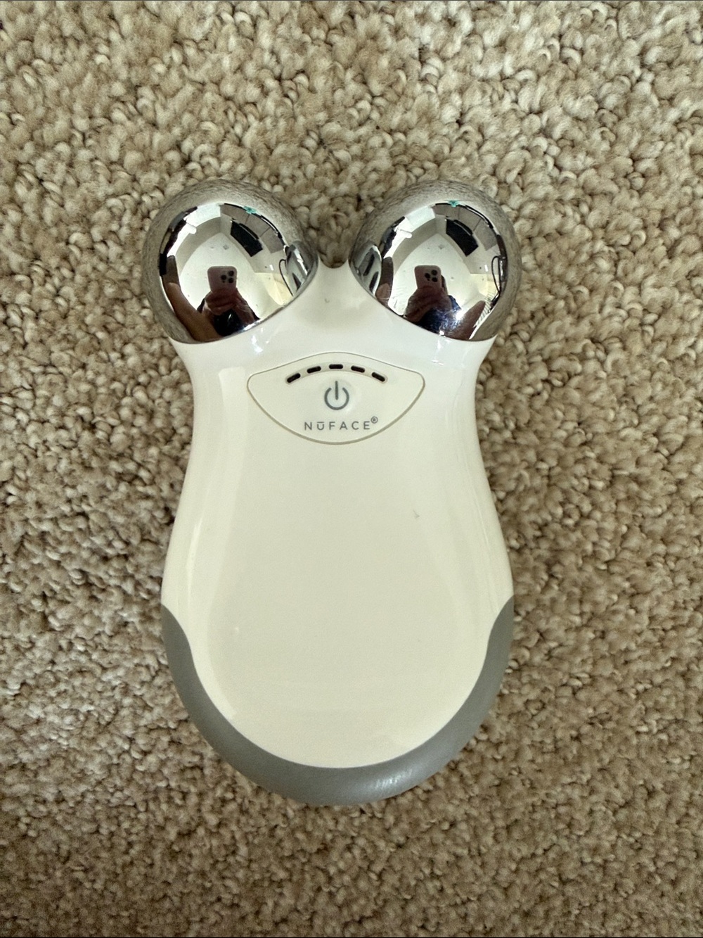 NuFace Handheld Facial Toning Device - White and Silver
